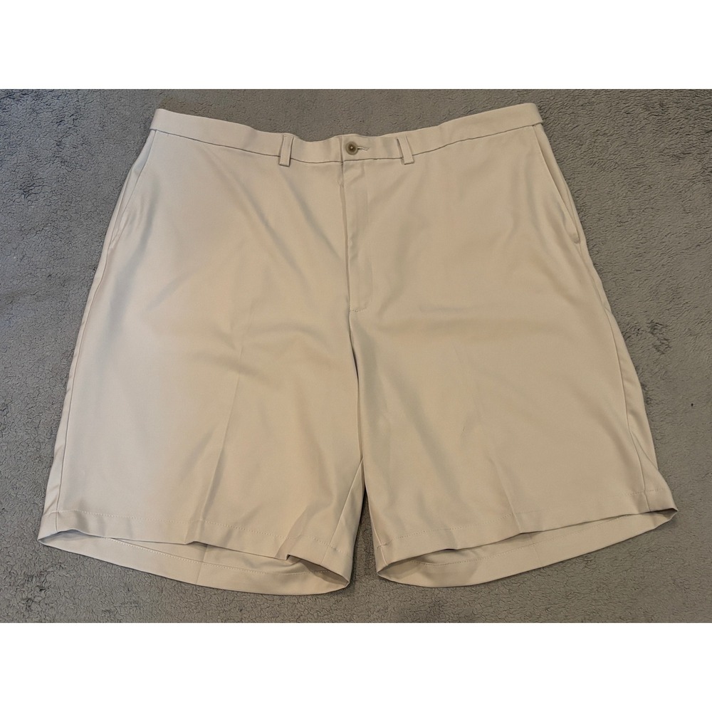 Haggar Cool 18 Pro Mens Tan Golf Shorts Size 46 Flat Front Khaki Performance